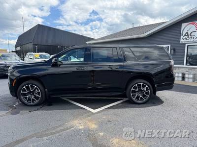 2025 Chevrolet Suburban RST 1SP - zdjęcie 2 z 67 - miniatura