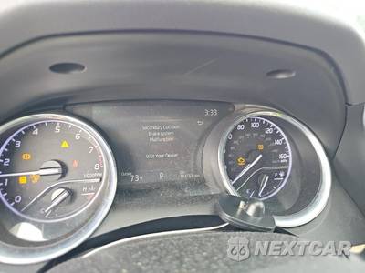 2019 Toyota Camry XLE - zdjęcie 9 z 13 - miniatura