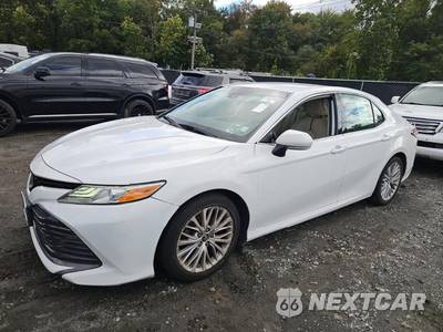 2019 Toyota Camry XLE - zdjęcie 1 z 13 - miniatura