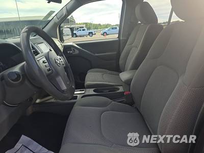 2018 Nissan Frontier SV Crew Cab Medium Bed - zdjęcie 7 z 54 - miniatura