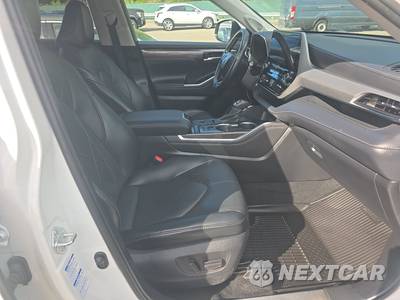 2021 Toyota Highlander Hybrid Platinum - zdjęcie 8 z 25 - miniatura