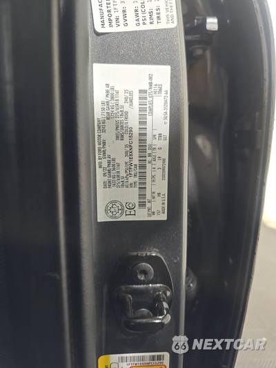 2022 Ford F-150 LARIAT Crew Cab Medium Bed - zdjęcie 14 z 23 - miniatura