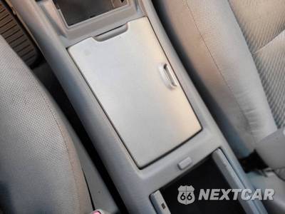2004 Toyota Highlander w/3rd Row - zdjęcie 37 z 41 - miniatura