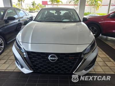 2025 Nissan Altima SR - zdjęcie 12 z 28 - miniatura