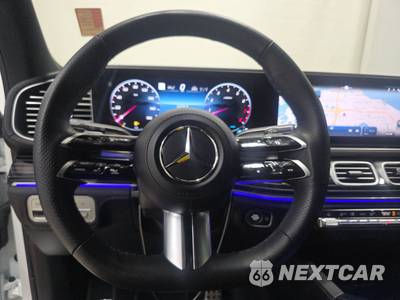 2025 Mercedes-Benz GLS 580 4MATIC - zdjęcie 10 z 20 - miniatura
