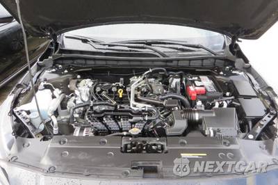 2025 Nissan Altima SV - zdjęcie 8 z 29 - miniatura