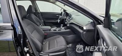 2025 Nissan Altima SV - zdjęcie 8 z 38 - miniatura