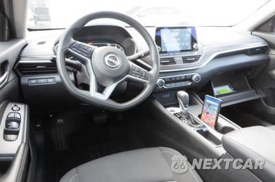2025 Nissan Altima SV - zdjęcie 16 z 27 - miniatura
