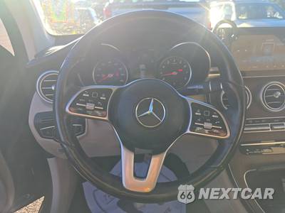 2021 Mercedes-Benz GLC 300 4MATIC - zdjęcie 16 z 24 - miniatura