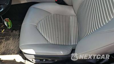 2024 Toyota Camry SE - zdjęcie 26 z 35 - miniatura