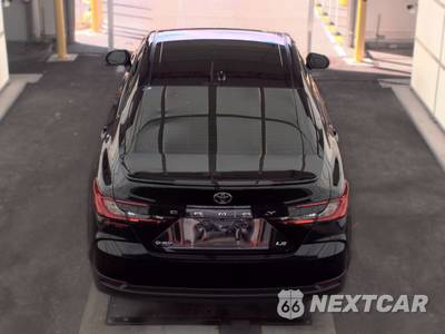 2025 Toyota Camry LE - zdjęcie 5 z 25 - miniatura