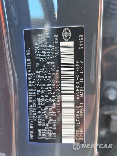 2025 Toyota Camry LE - zdjęcie 14 z 20 - miniatura