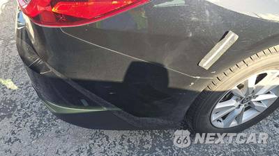 2025 Toyota Camry LE - zdjęcie 21 z 25 - miniatura