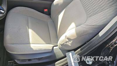 2025 Toyota Camry LE - zdjęcie 22 z 25 - miniatura