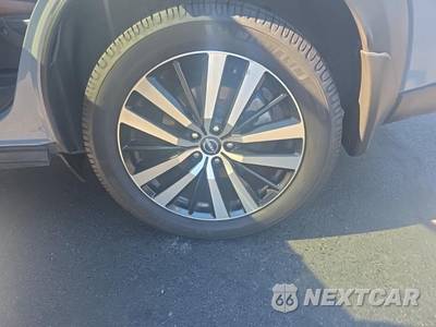 2023 Nissan Pathfinder Platinum - zdjęcie 11 z 24 - miniatura