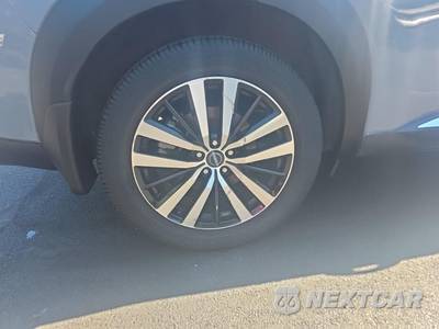2023 Nissan Pathfinder Platinum - zdjęcie 10 z 24 - miniatura