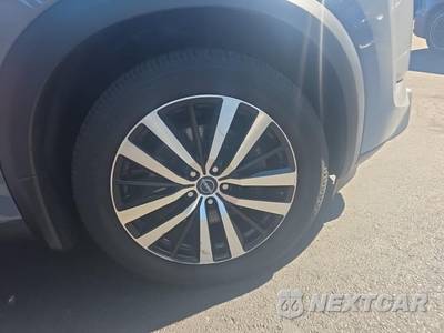 2023 Nissan Pathfinder Platinum - zdjęcie 9 z 24 - miniatura
