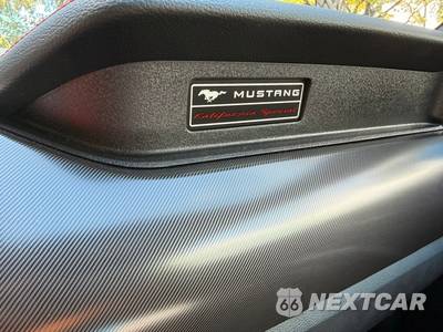 2022 Ford Mustang GT Premium Coupe - zdjęcie 8 z 18 - miniatura