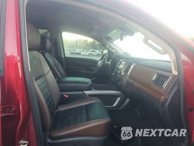 2017 Nissan TITAN XD Platinum Reserve Crew Cab Medium Bed - zdjęcie 14 z 25 - miniatura