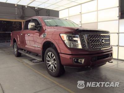2017 Nissan TITAN XD Platinum Reserve Crew Cab Medium Bed - zdjęcie 4 z 25 - miniatura
