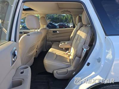 2017 Nissan Pathfinder Platinum - zdjęcie 13 z 40 - miniatura