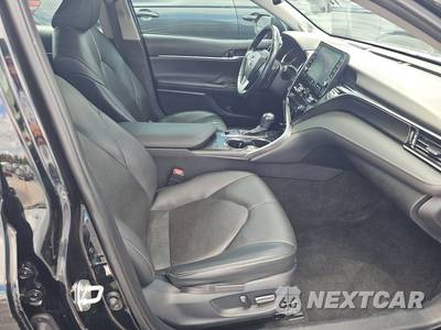 2023 Toyota Camry XSE - zdjęcie 8 z 25 - miniatura