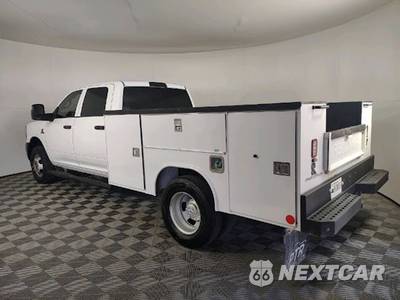 2024 Ram 3500 Cab Chassis Tradesman Crew Cab DRW - zdjęcie 8 z 22 - miniatura