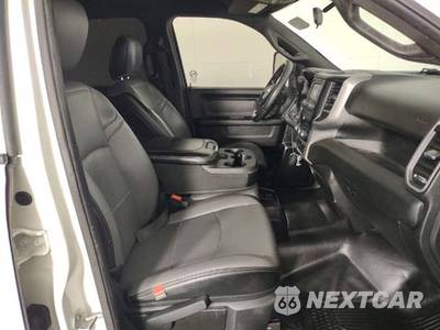 2024 Ram 3500 Cab Chassis Tradesman Crew Cab DRW - zdjęcie 21 z 22 - miniatura