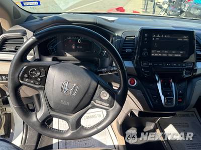 2018 Honda Odyssey EX-L w/Navigation 118.1" WB - zdjęcie 15 z 20 - miniatura