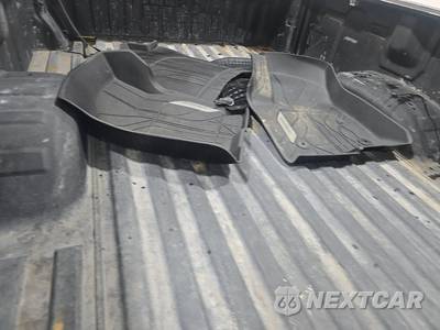 2021 Chevrolet Silverado 3500HD High Country Crew Cab Long Bed DRW - zdjęcie 16 z 27 - miniatura