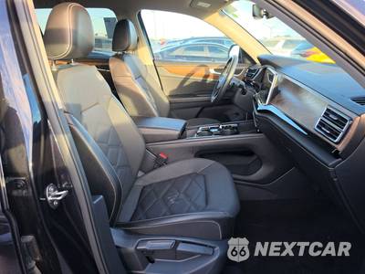 2024 Volkswagen Atlas 2.0T SE w/Technology - zdjęcie 14 z 37 - miniatura