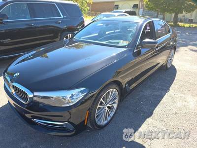 2017 BMW 5 Series Sedan 530i xDrive LUXURY LINE