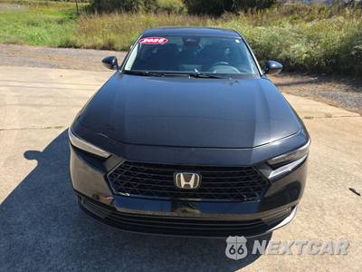 2025 Honda Accord Sedan LX - zdjęcie 2 z 24 - miniatura