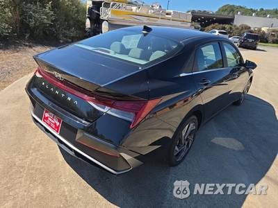 2025 Hyundai Elantra SEL Convenience - zdjęcie 4 z 25 - miniatura