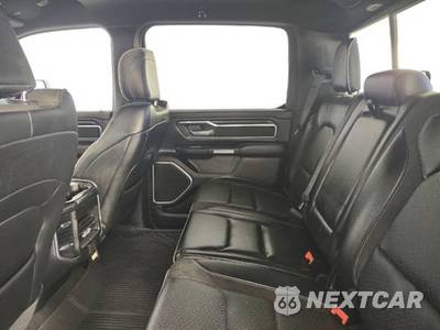 2023 Ram 1500 Laramie Crew Cab Short Bed - zdjęcie 17 z 20 - miniatura