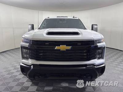 2024 Chevrolet Silverado 3500HD Cab Chassis Work Truck Crew Cab 1WT DRW - zdjęcie 4 z 22 - miniatura