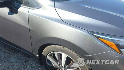 2021 Nissan Versa SR - zdjęcie 20 z 26 - miniatura