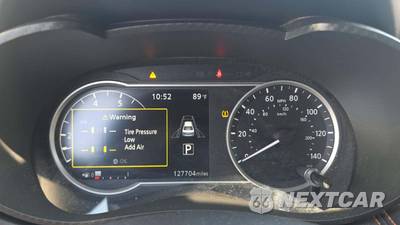 2021 Nissan Versa SR - zdjęcie 24 z 26 - miniatura
