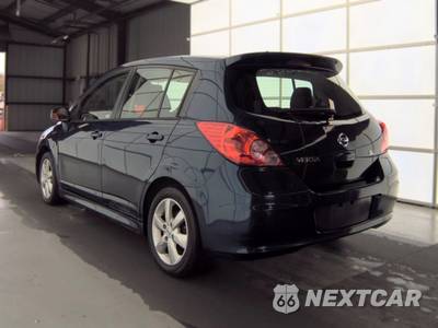 2012 Nissan Versa 1.8 SL Hatchback - zdjęcie 6 z 40 - miniatura
