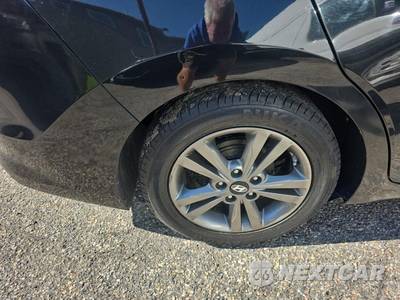 2017 Hyundai Elantra SE Sedan - zdjęcie 10 z 24 - miniatura