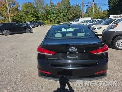 2017 Hyundai Elantra SE Sedan - zdjęcie 5 z 24 - miniatura