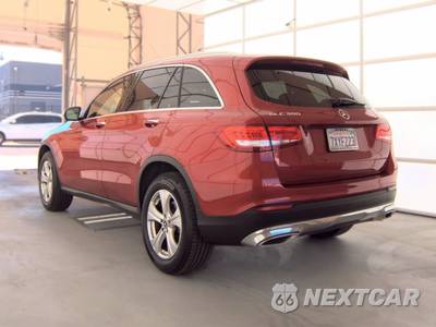2017 Mercedes-Benz GLC 300 - zdjęcie 6 z 25 - miniatura