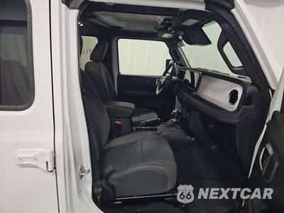 2025 Jeep Wrangler 4xe 4 Door Sahara - zdjęcie 8 z 22 - miniatura