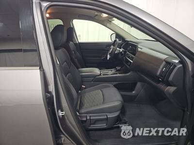 2026 Nissan Pathfinder S - zdjęcie 8 z 19 - miniatura