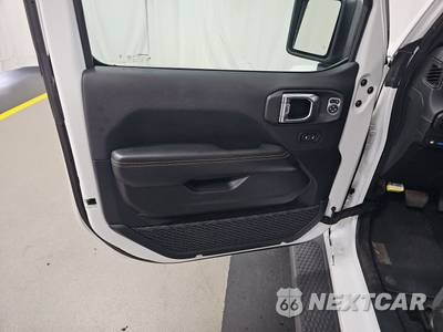 2025 Jeep Wrangler 4xe 4 Door Sahara - zdjęcie 9 z 22 - miniatura