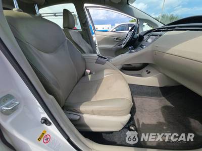 2012 Toyota Prius Four - zdjęcie 14 z 24 - miniatura