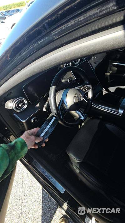 2022 Mercedes-Benz C 300 4MATIC Sedan - zdjęcie 33 z 48 - miniatura