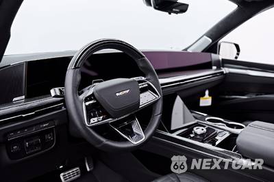 2026 Cadillac Escalade ESV V-Series 1SD - zdjęcie 2 z 99 - miniatura