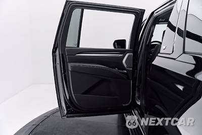 2026 Cadillac Escalade ESV V-Series 1SD - zdjęcie 42 z 99 - miniatura