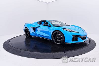 2025 Chevrolet Corvette Z06 Coupe 3LZ - zdjęcie 19 z 90 - miniatura